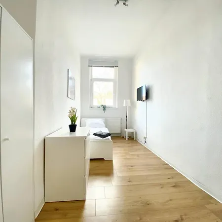 Hyggendahl Halle An Der Saale *